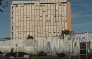Si uccide in carcere a Torino, la Procura apre un fascicolo